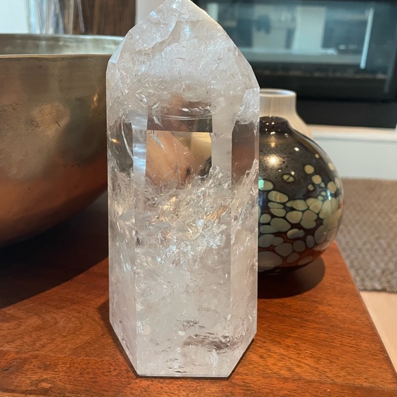 Huge Heavy Magical Quartz Crystal Treasure - Picture 4 of 4